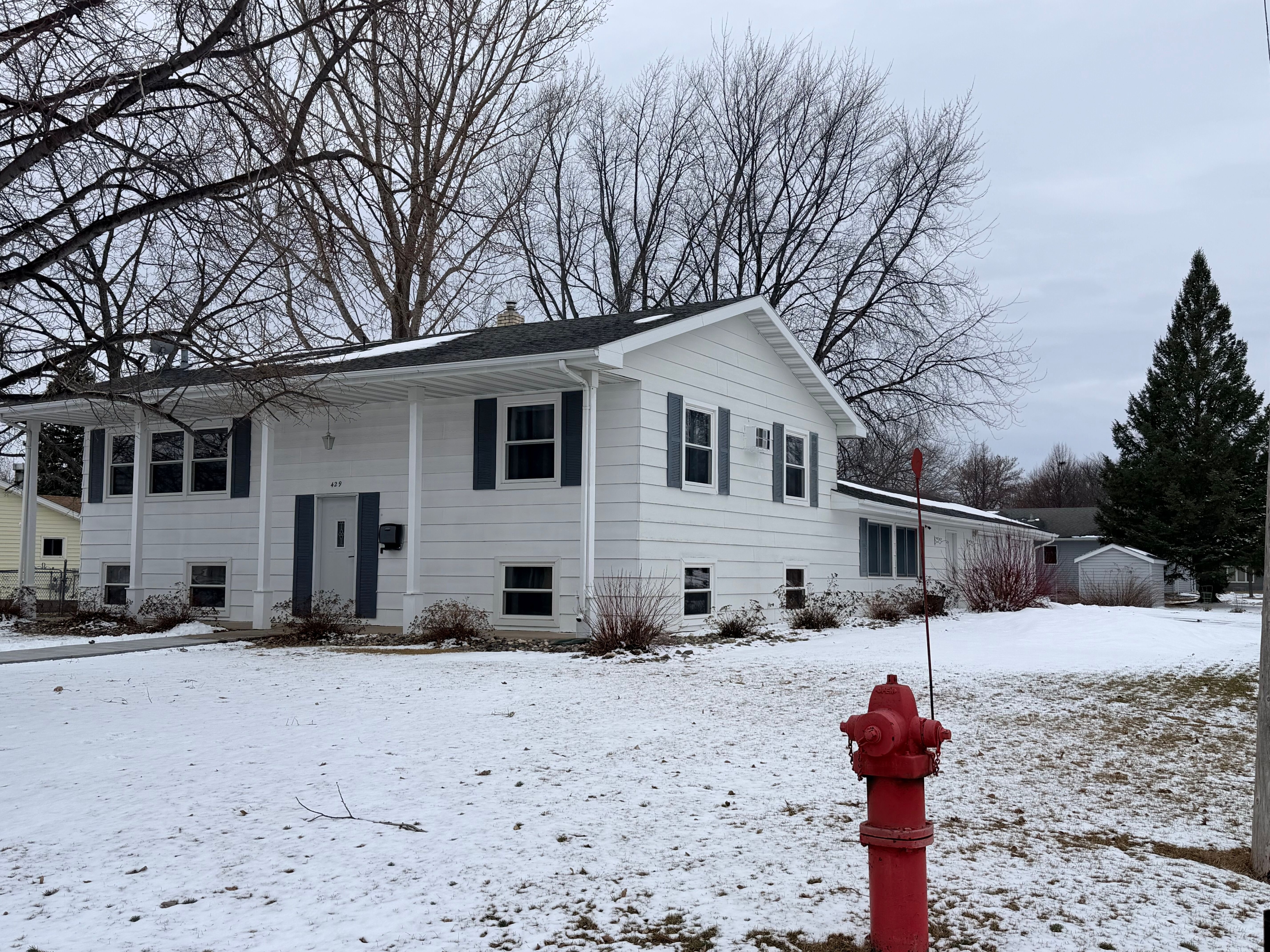 Property thumbnail image